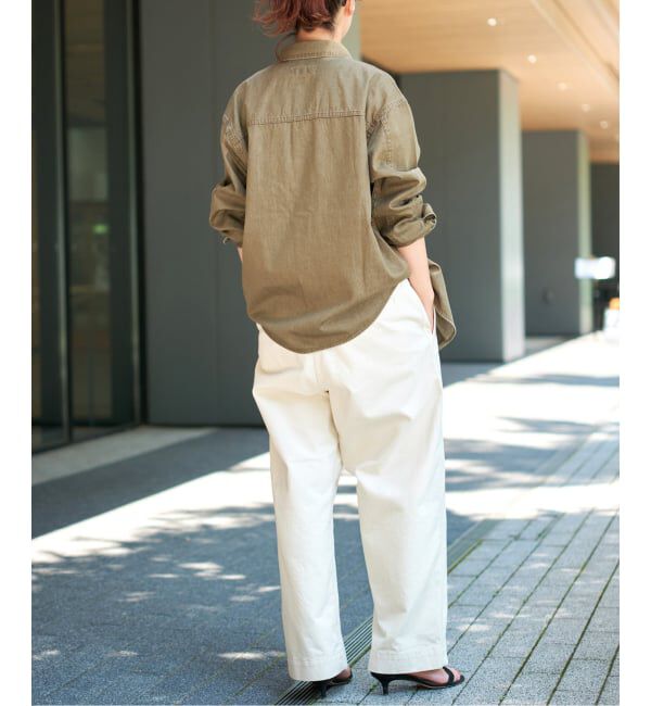 Spick and Span「《追加予約》ライトオンスデニムシャツ」|シャツ・ブラウス|