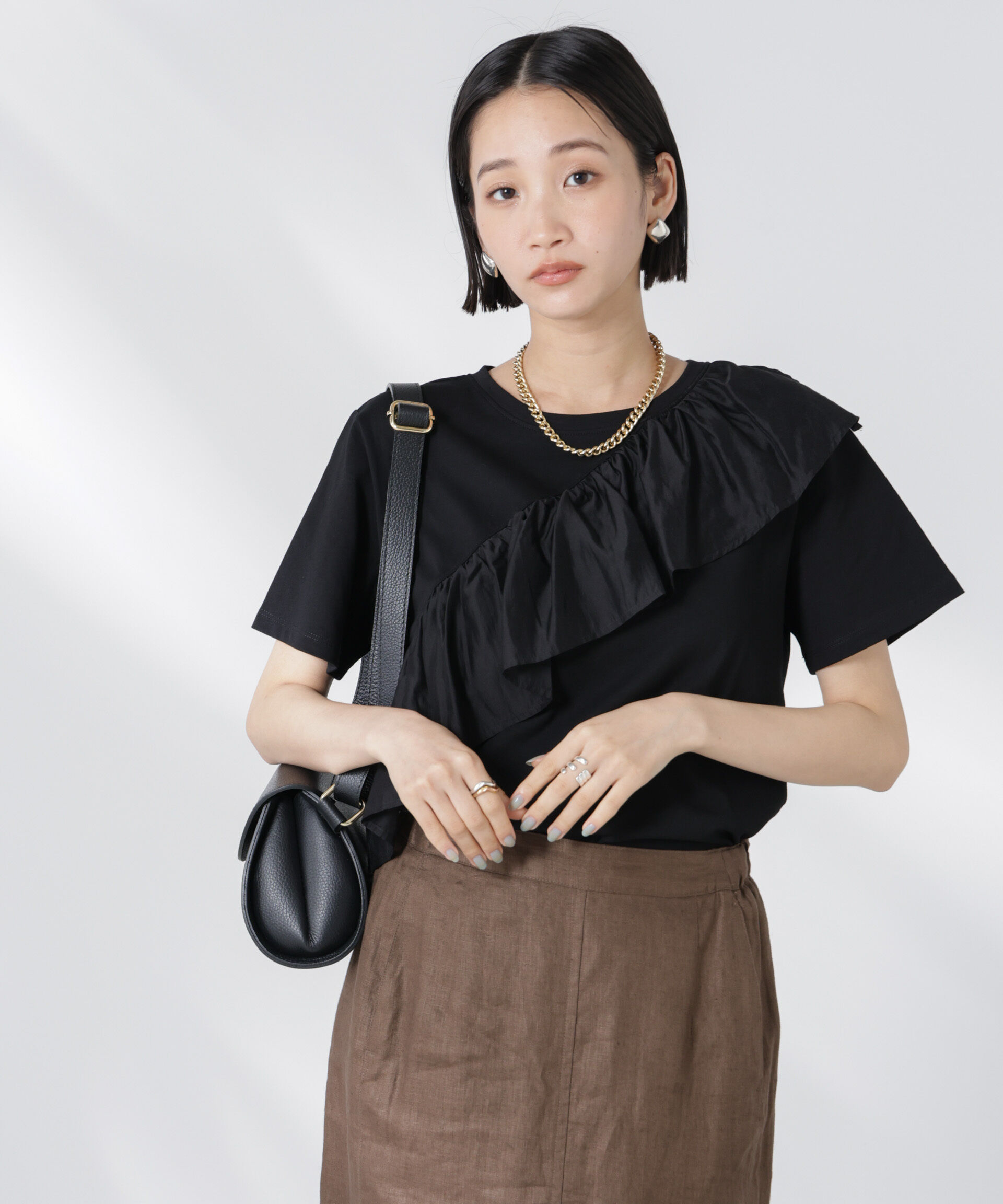 NANO universe「アシンメトリーフリル異素材コンビTシャツ」|Tシャツ・カットソー|ブラック