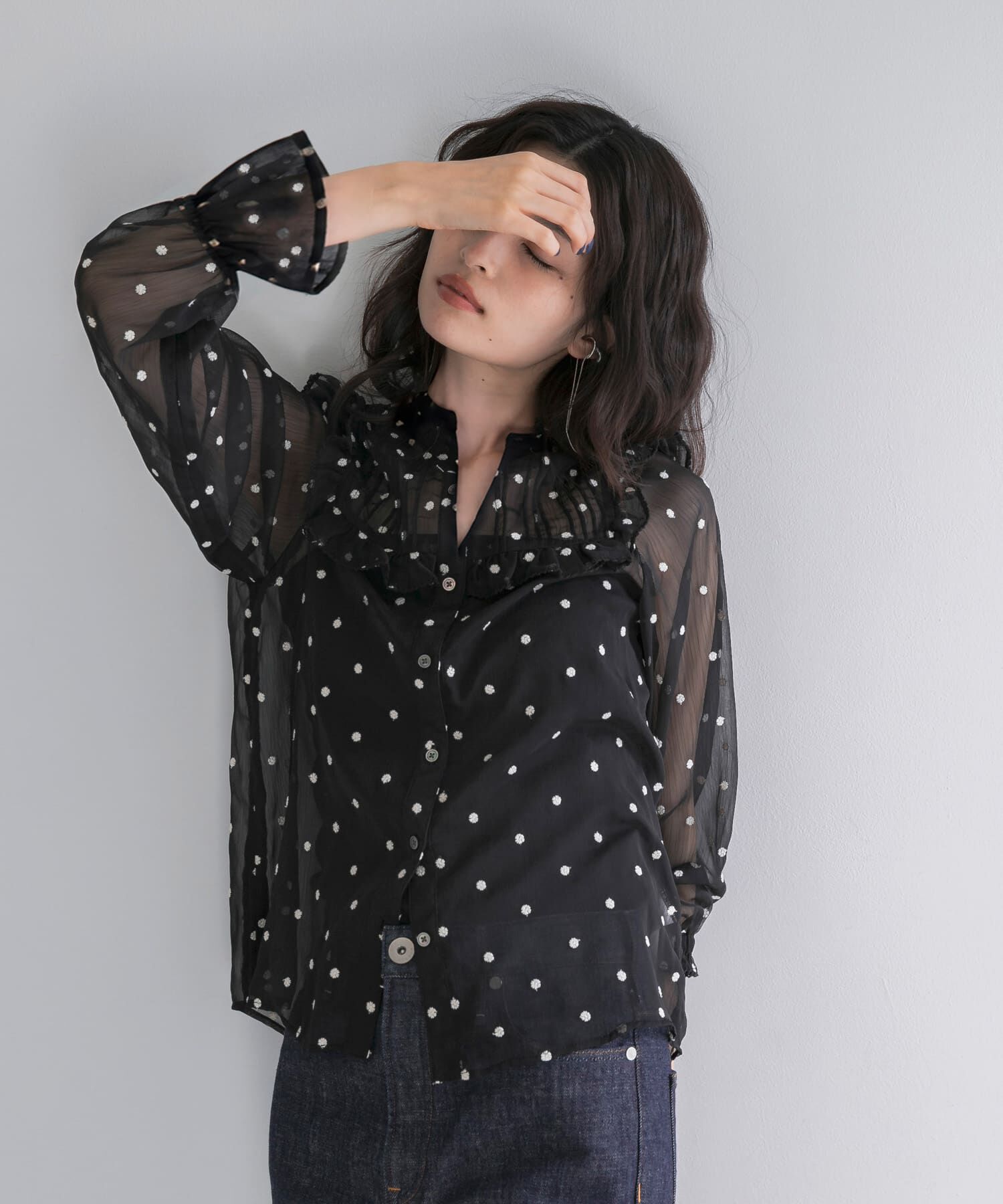 URBAN RESEARCH ROSSO「『WEB限定』フラワー刺繍ピンタックフリルブラウス」|シャツ・ブラウス|