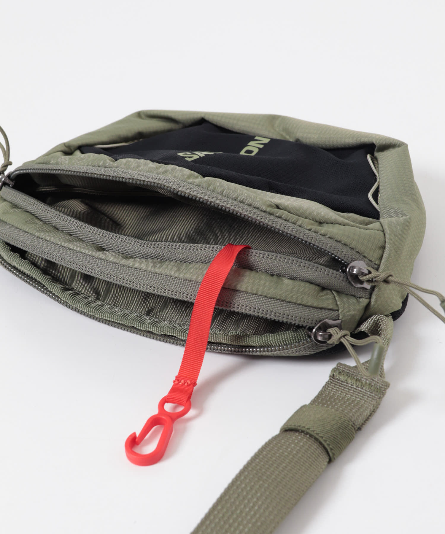 URBAN RESEARCH DOORS「SALOMON　ACS WAIST PACK SMALL」|ポーチ|