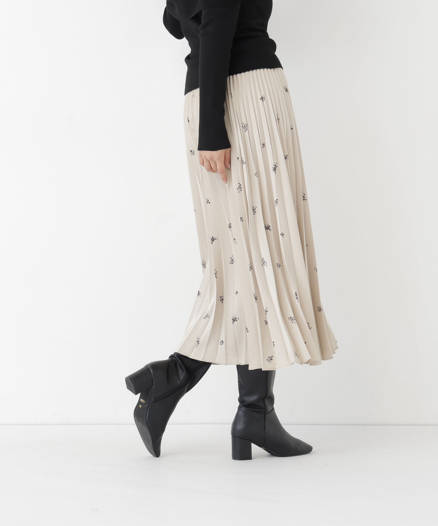  「フラワープリントプリーツスカート」|スカート|