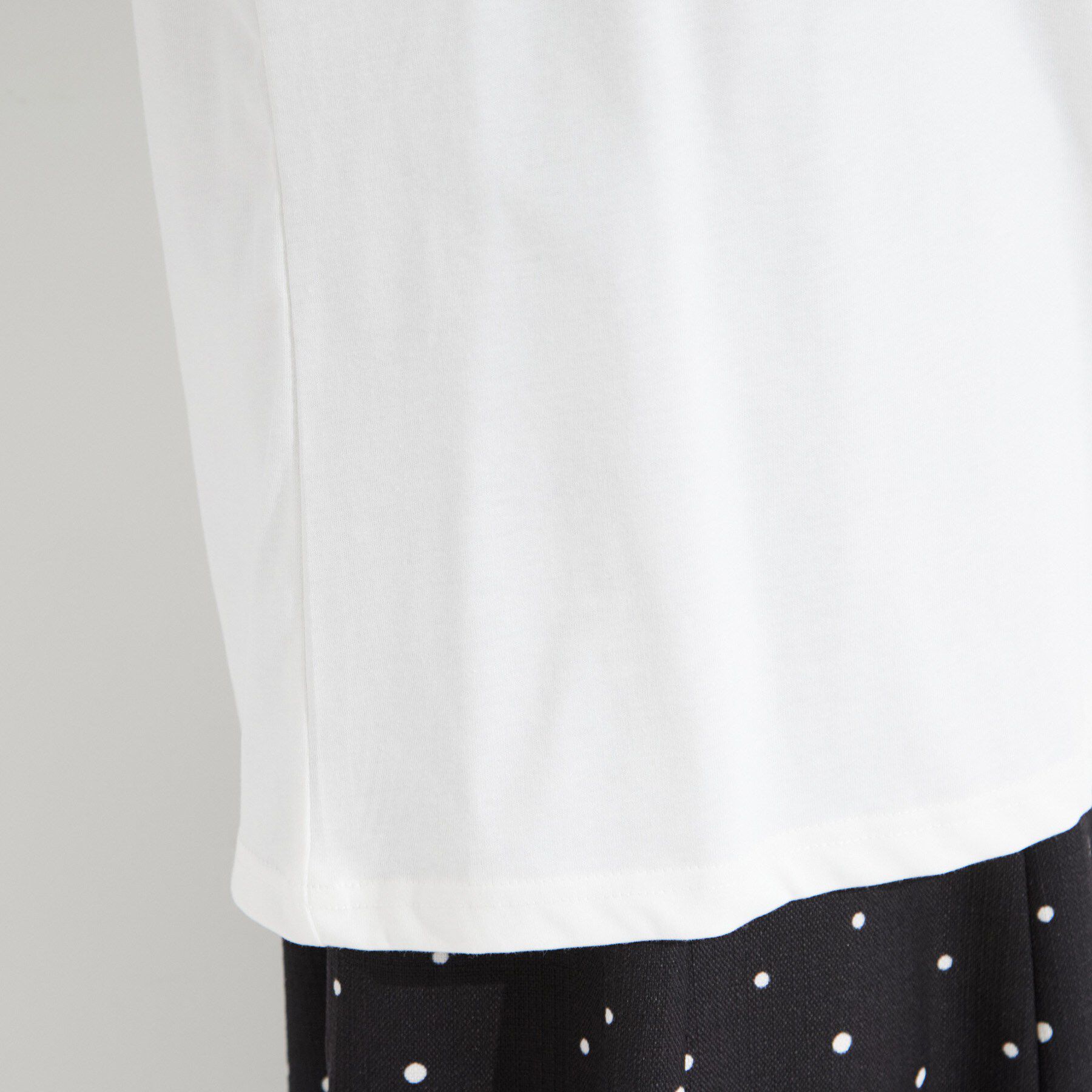 SHOO･LA･RUE「【ひんやり/S-LL】選べる4柄　デイリー使いにぴったりな 大人の頼れるTシャツ」|Tシャツ・カットソー|