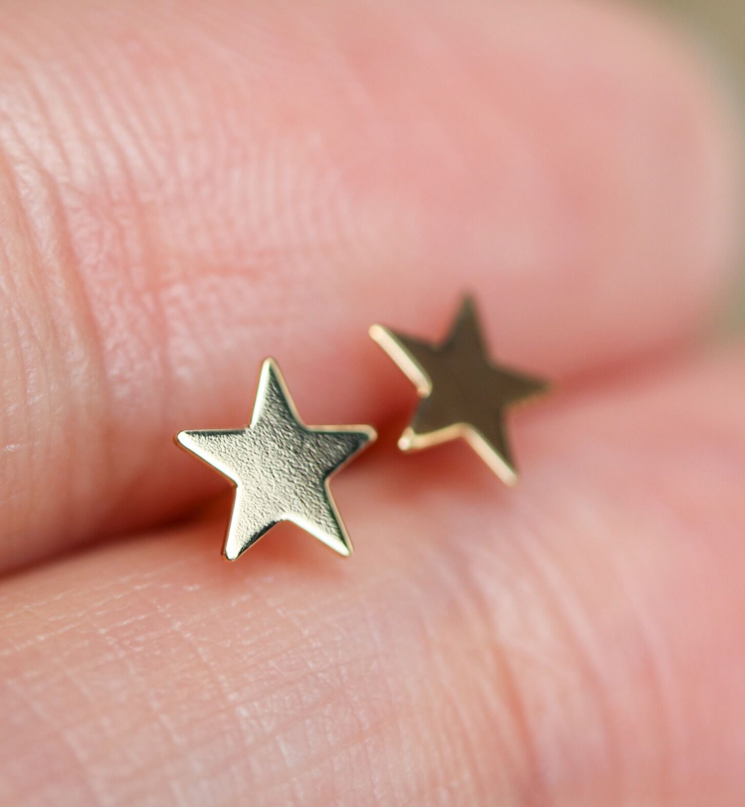 「ゴールド スター ピアス | K18」|ピアス|