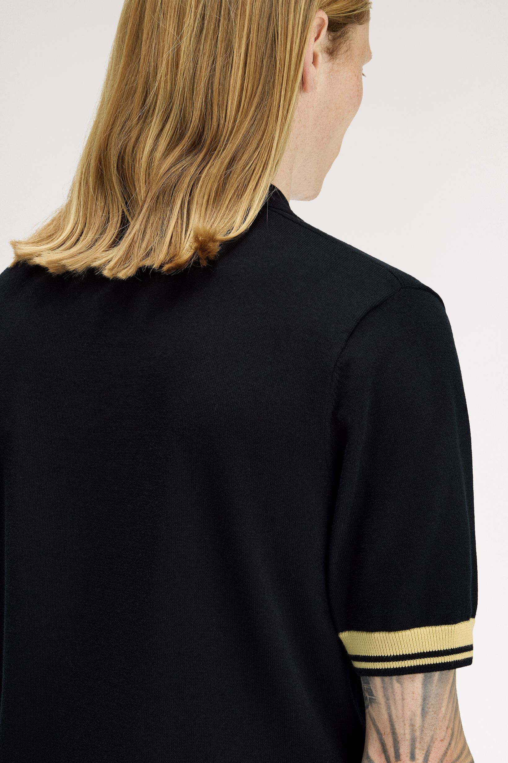 FRED PERRY 「Contrast Cuff Knitted Shirt／コントラストカフスニットポロシャツ」|ポロシャツ|