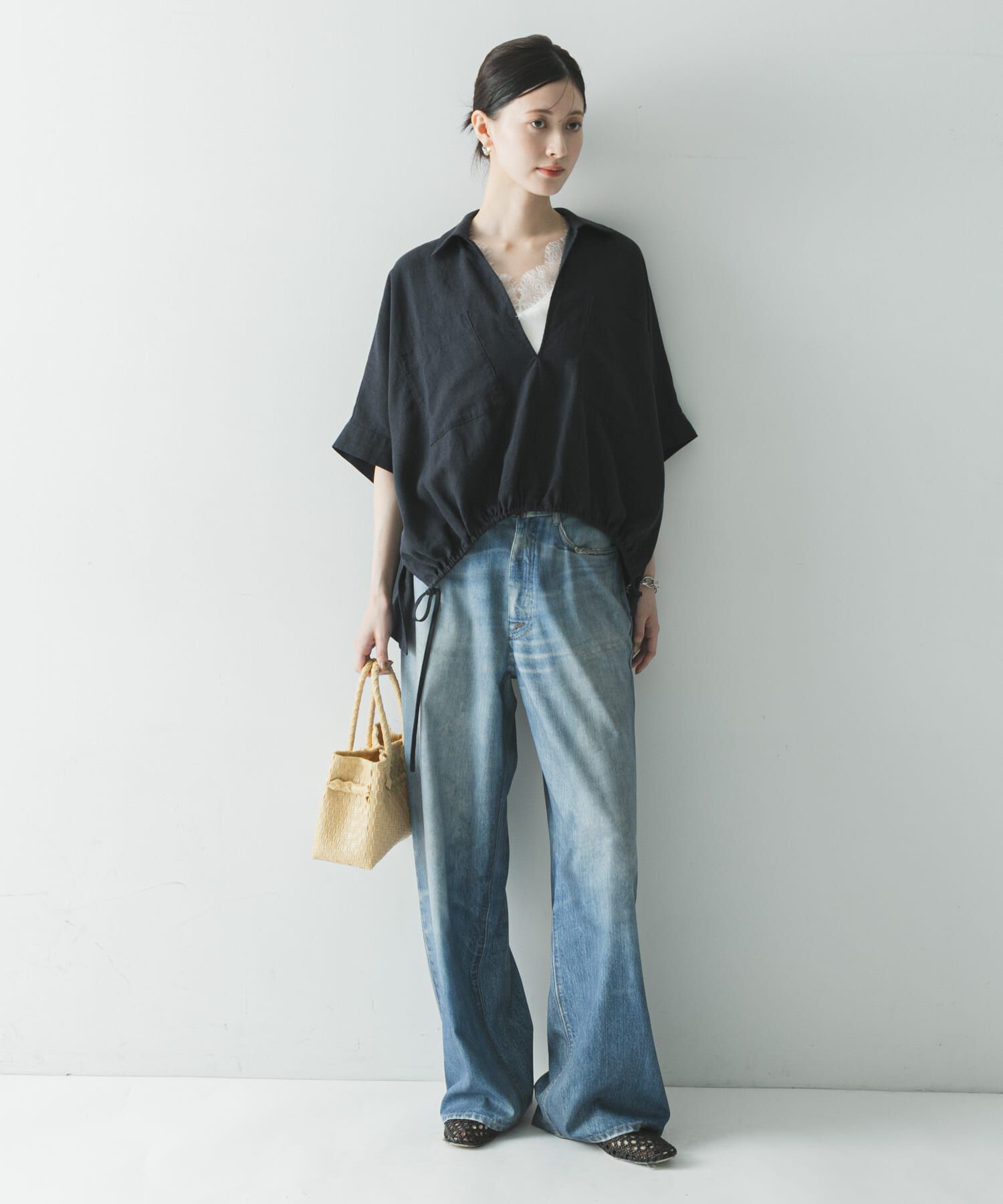 URBAN RESEARCH「ラミーレーヨンハーフスリーブギャザーヘムシャツ」|シャツ・ブラウス|