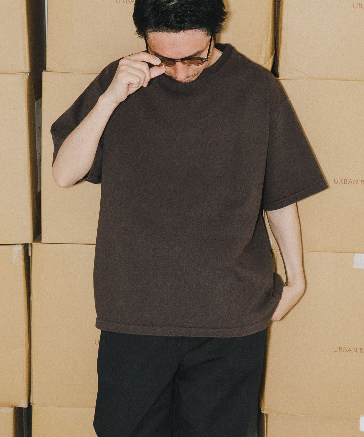 URBAN RESEARCH「LOGIC ONE HEAVY DOPE T-SHIRTS」|Tシャツ・カットソー|ブラウン