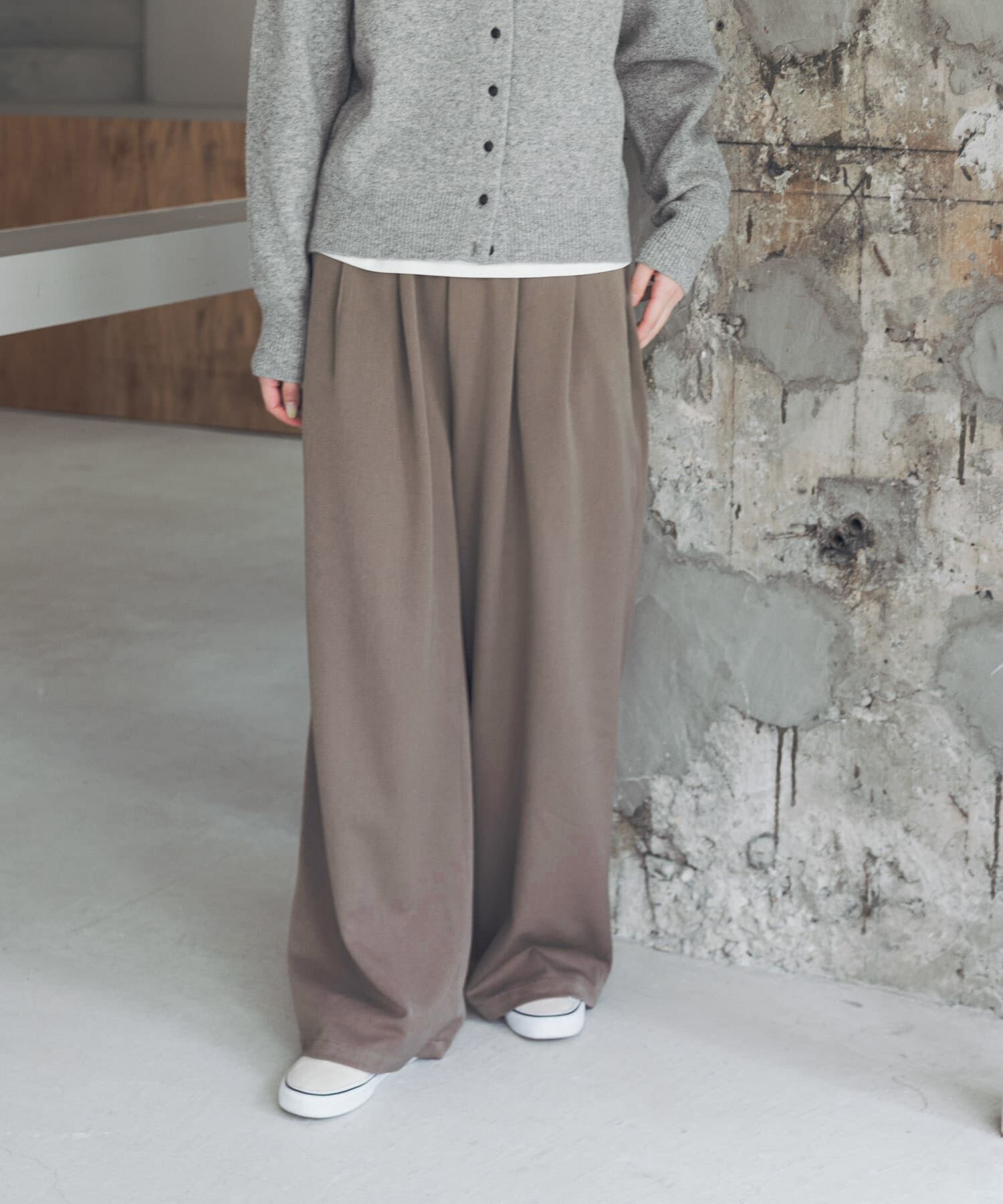 URBAN RESEARCH DOORS「『UR TECH』完声タックギャザーワイドパンツ」|その他|