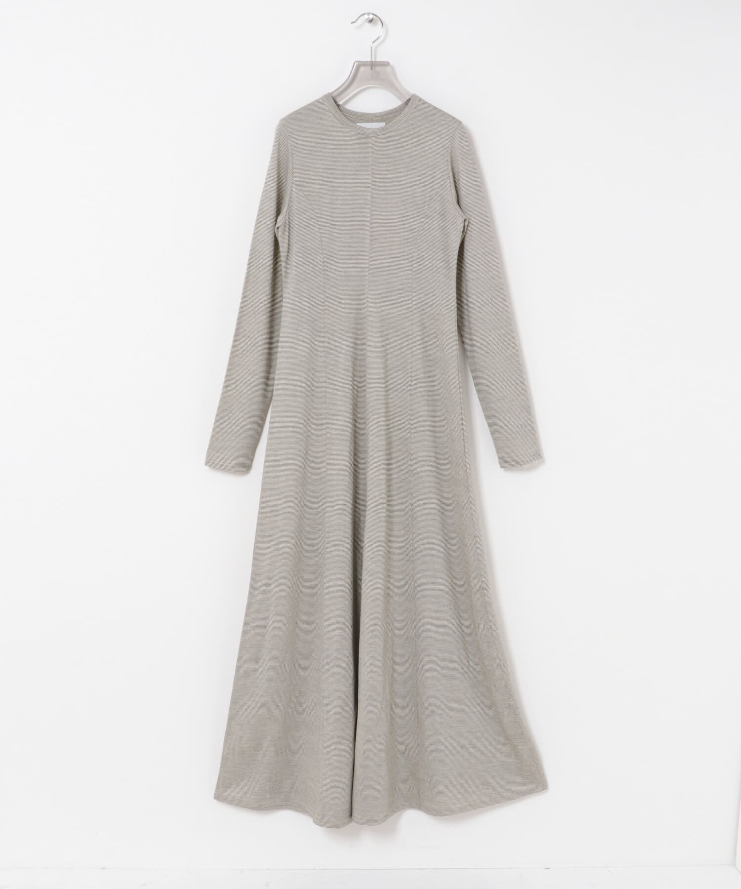 URBAN RESEARCH「new basic　WASHABLE WOOL LONG-SLEEVE ONE-PIECE」|ワンピース|