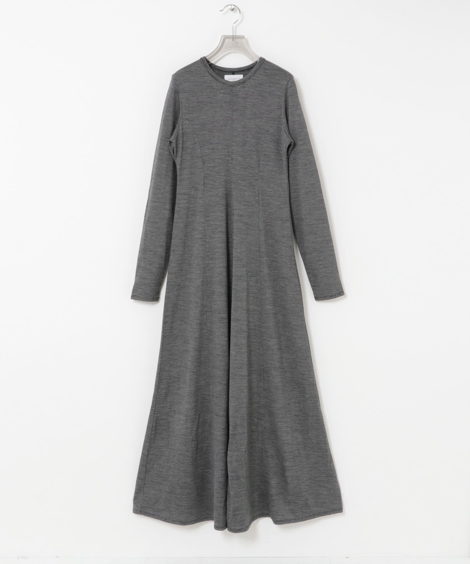 URBAN RESEARCH「new basic　WASHABLE WOOL LONG-SLEEVE ONE-PIECE」|ワンピース|