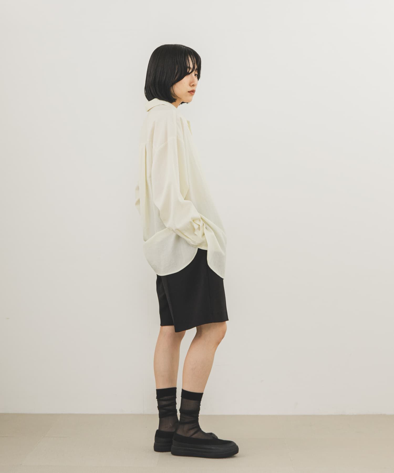  「Vカットフラットスリッポン」|スリッポン|