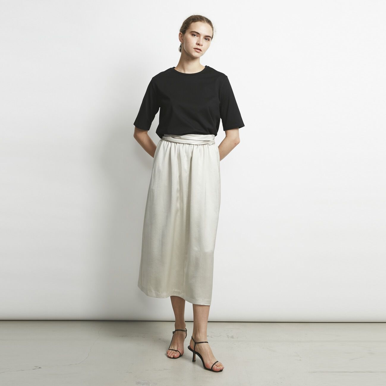 HELIOPOLE「HELIOPOLE KALINE SATIN SKIRT SOLID」|スカート|