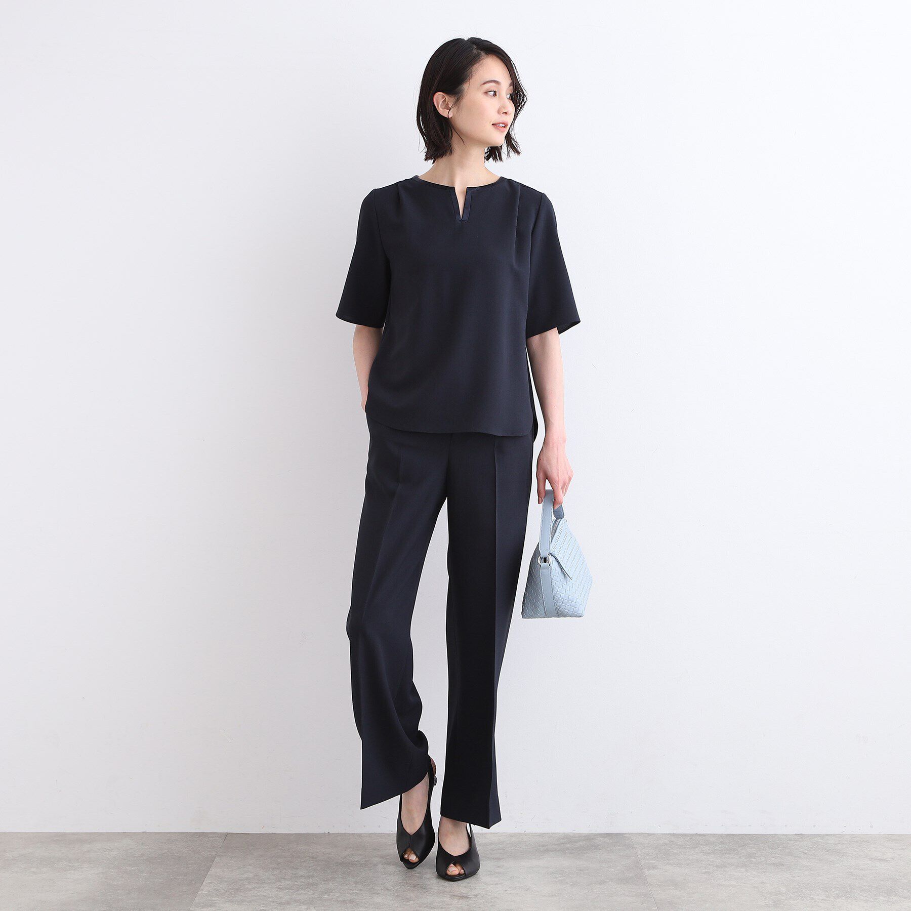 INDIVI「【洗える／UVケア／SETUP可能】ウール調キーネックブラウス」|シャツ・ブラウス|