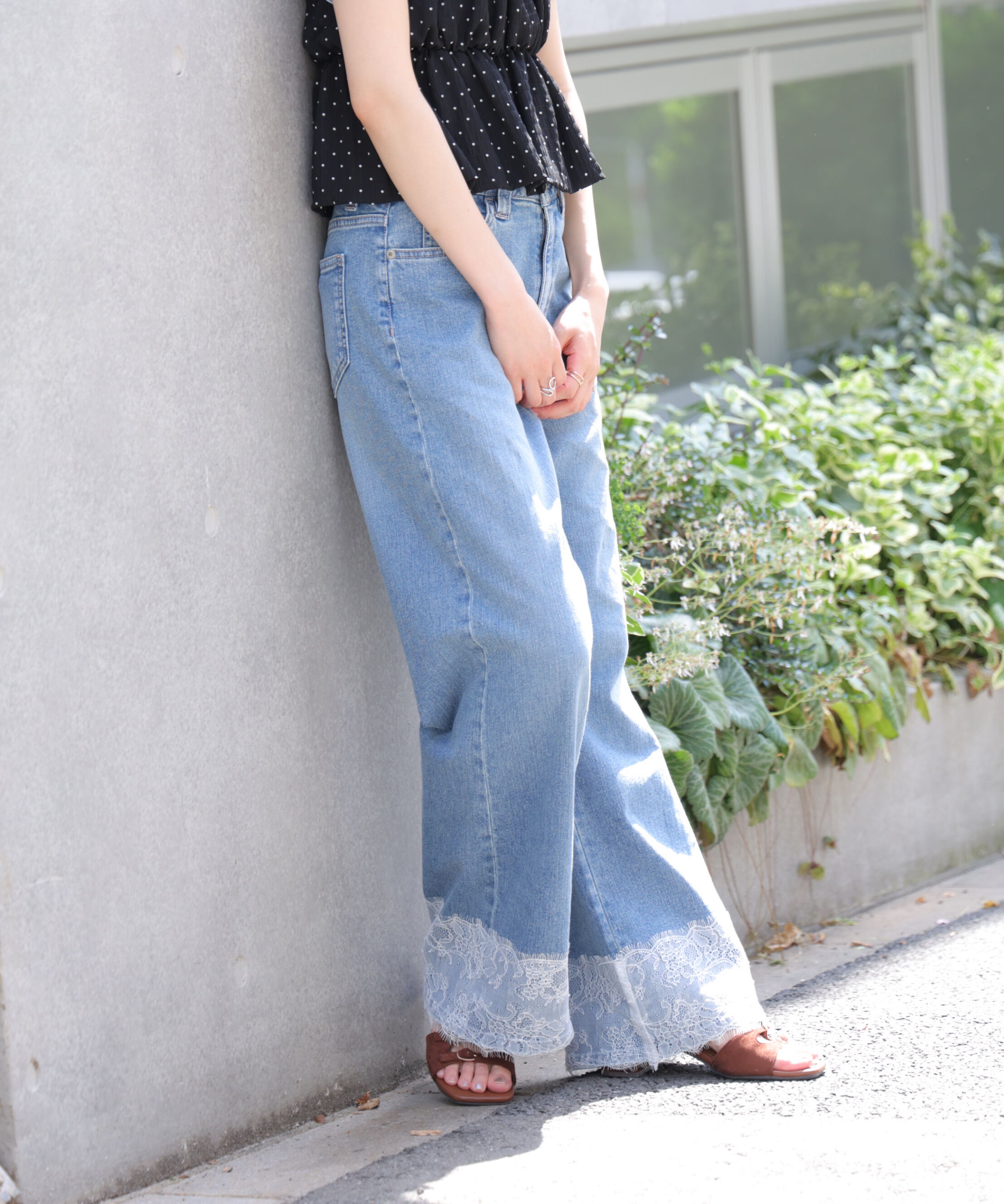  「[低身長サイズ/Sシリーズ]ベーシックワイド裾レースデニムパンツ」|その他|