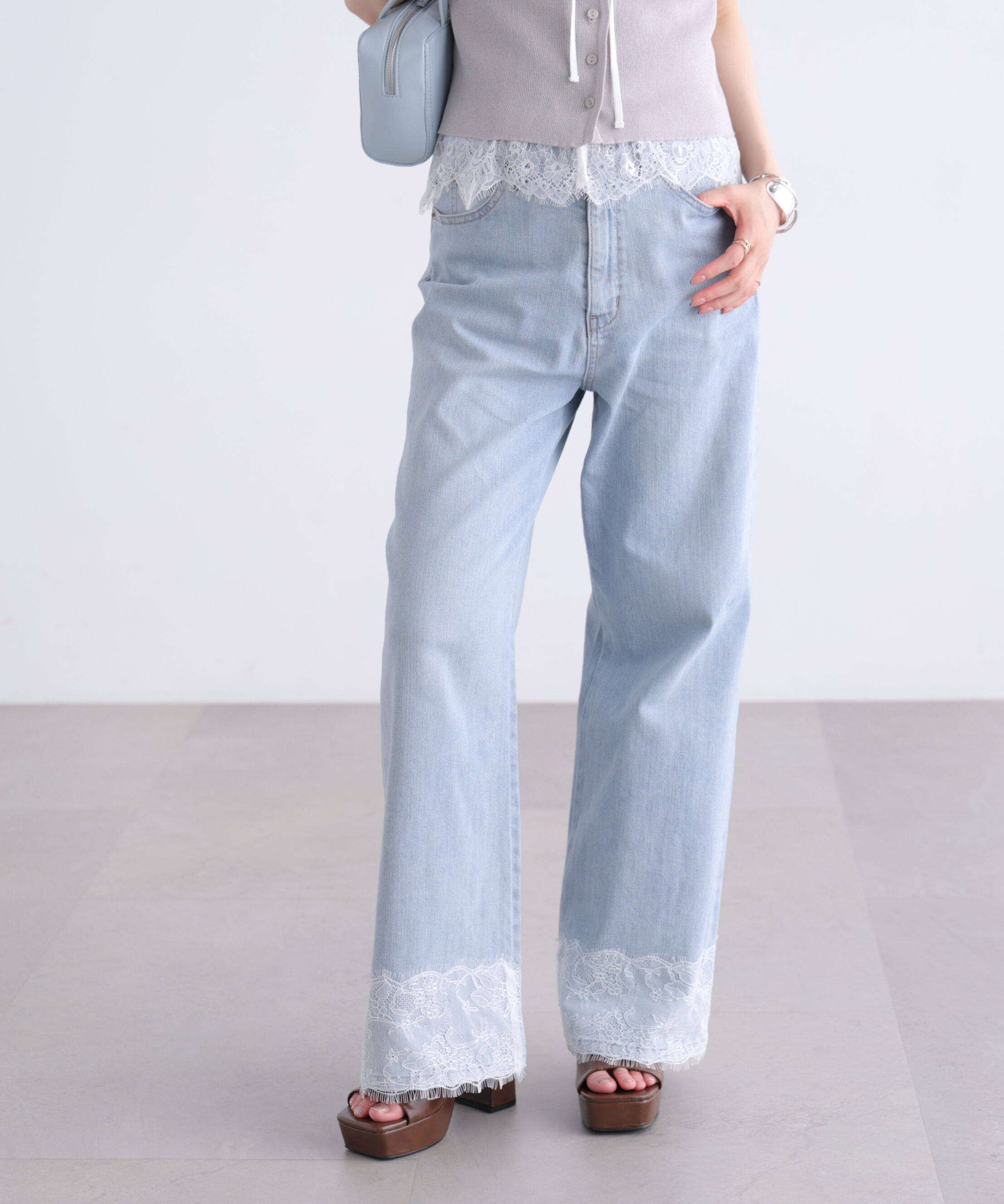  「[低身長サイズ/Sシリーズ]ベーシックワイド裾レースデニムパンツ」|その他|