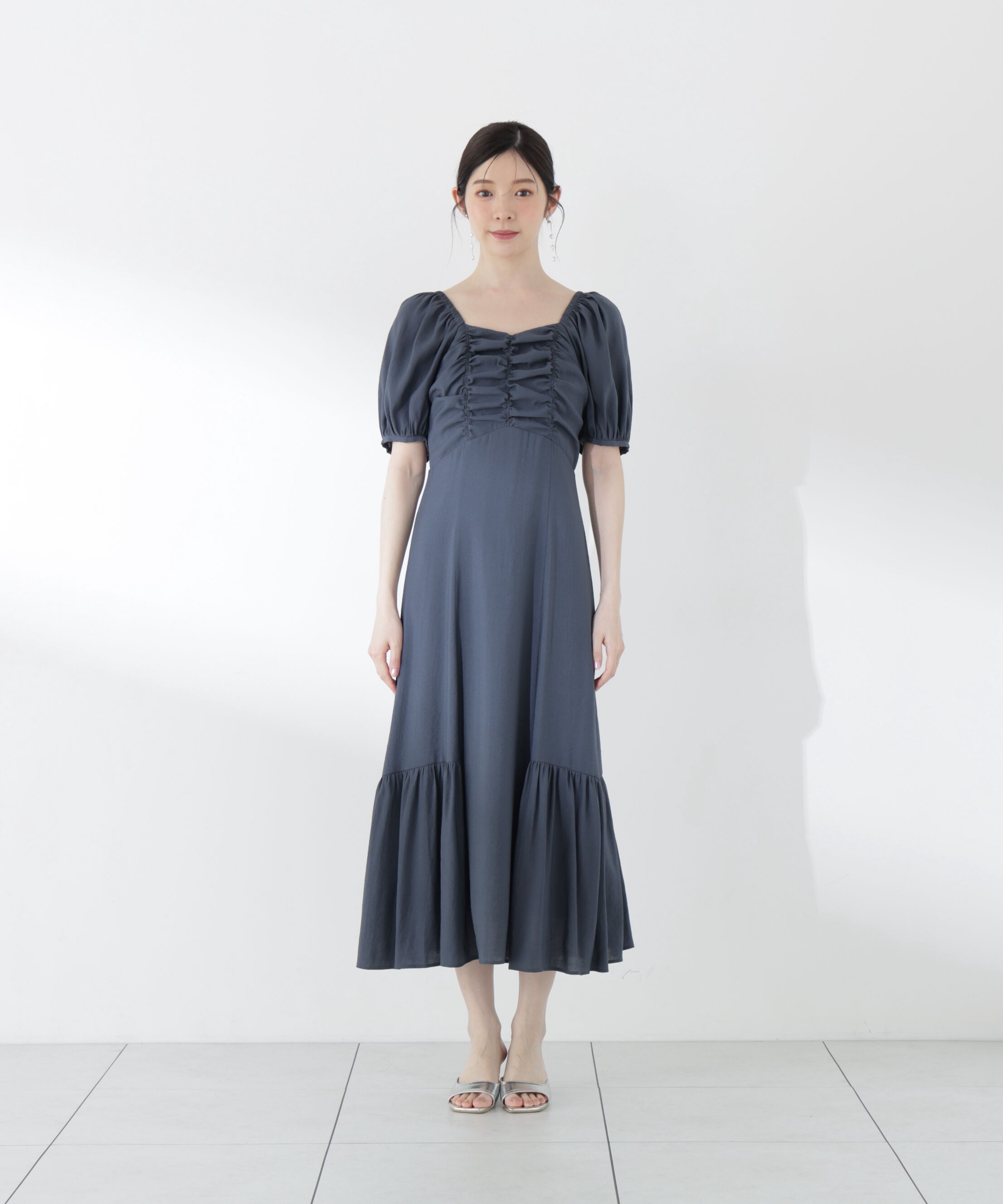 PROPORTION BODY DRESSING「フロントギャザーパフスリーブワンピース26SS」|ワンピース|
