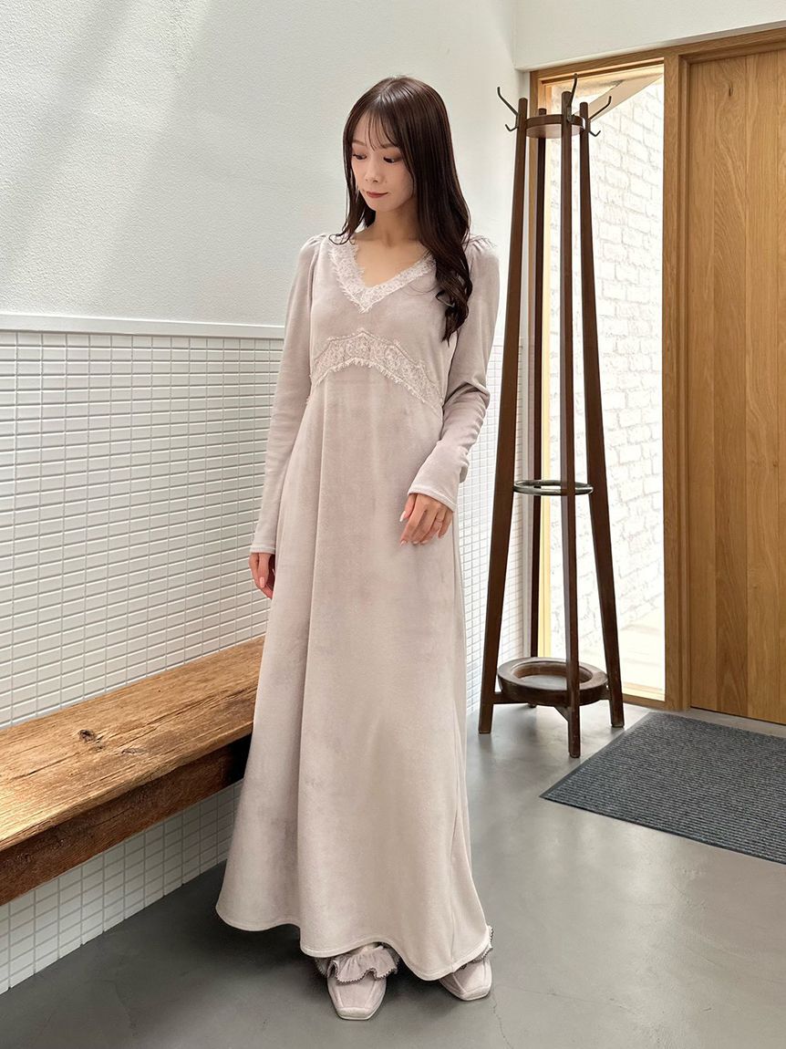 SNIDEL HOME「【イフミック(R)】シルキーフリースカップインワンピース」|ルームウェア|