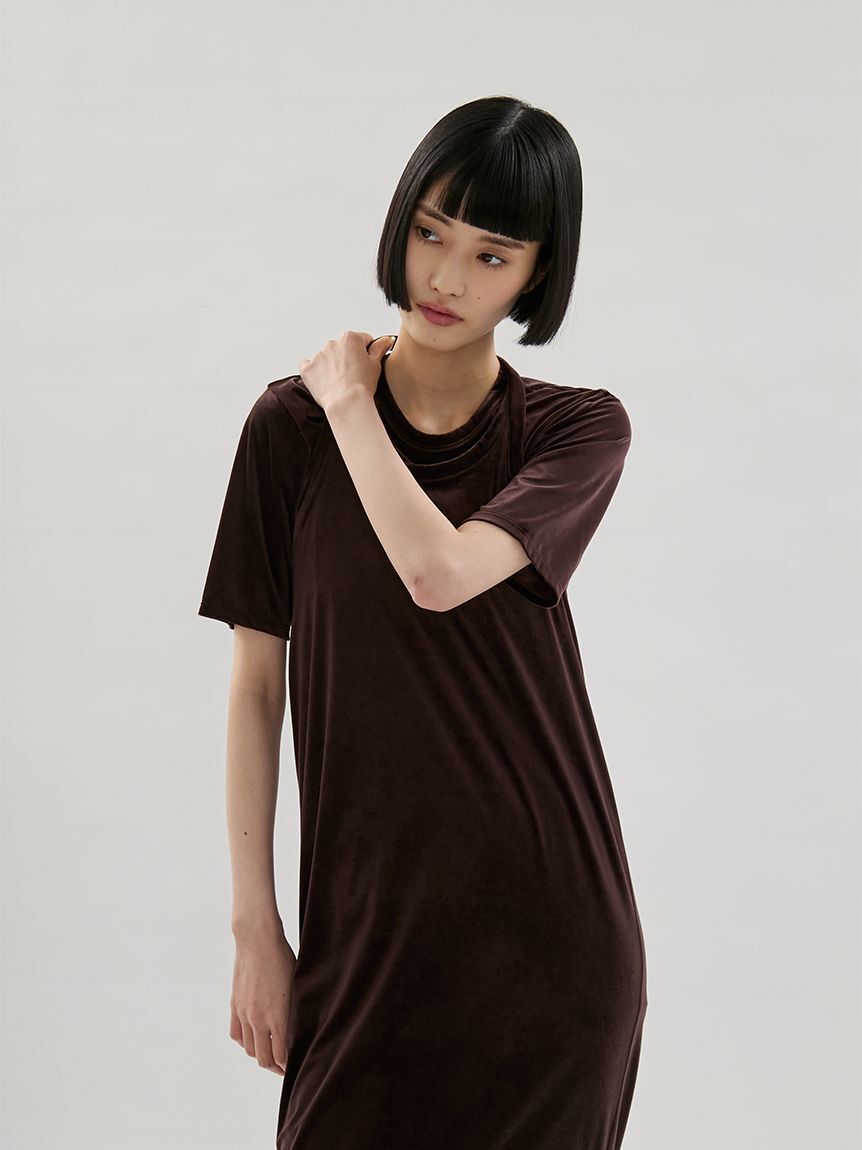 emmi atelier「ベロアTシャツ&times;ホルターネックワンピースセット」|ワンピース|