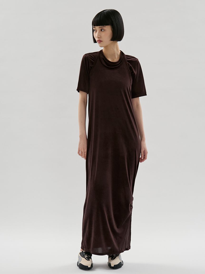 emmi atelier「ベロアTシャツ&times;ホルターネックワンピースセット」|ワンピース|