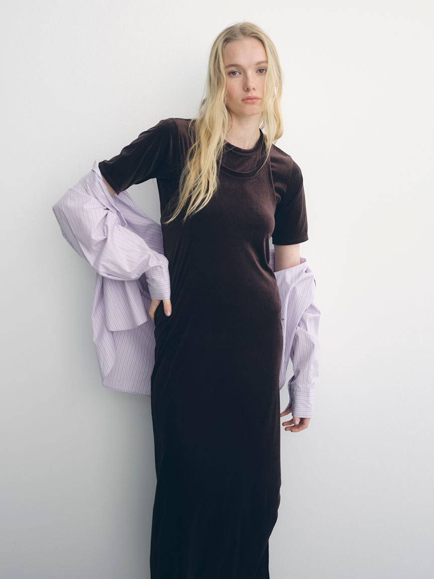 emmi atelier「ベロアTシャツ&times;ホルターネックワンピースセット」|ワンピース|