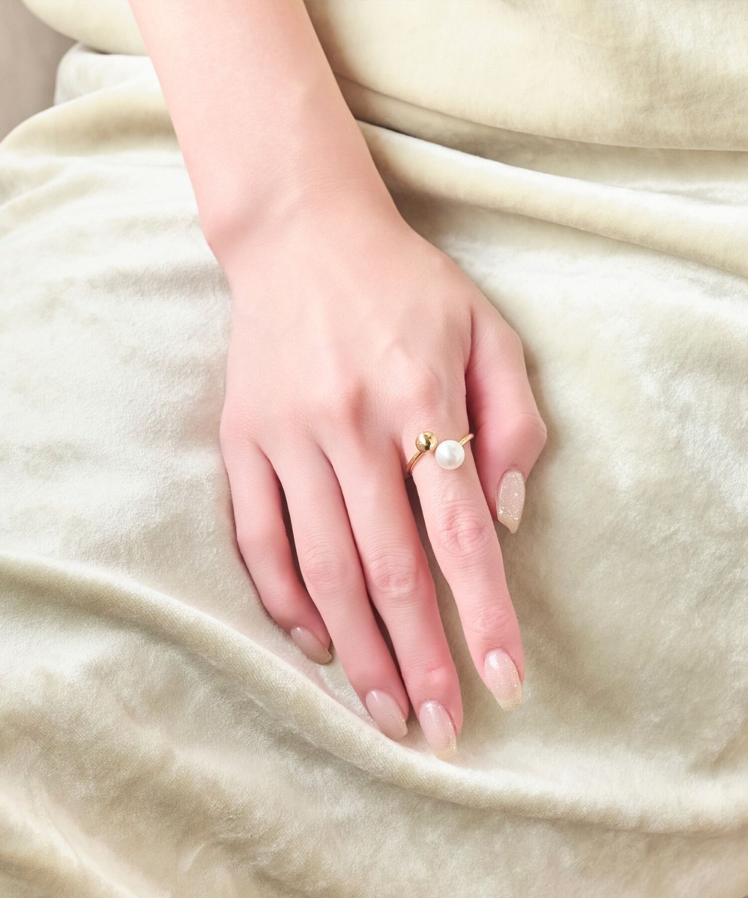 Phoebe「【シリーズ累計販売10000点突破！】≪雑誌掲載≫メタル&times;パールフォークリング」|リング|
