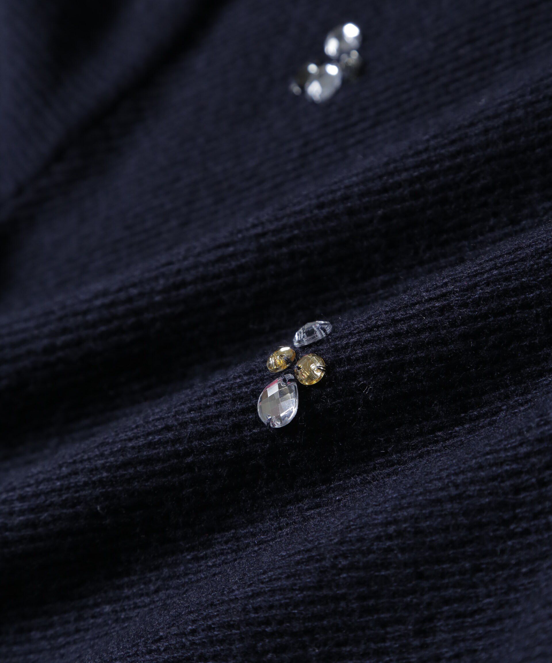 NANO universe「ビジュー刺繍ニットカーディガン」|ニット・セーター|