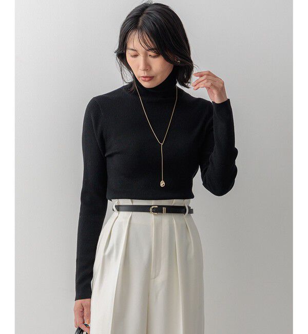 23区「【Oggi1月号/CLASSY.11月号掲載】ウーステッドウール リブタートルネック ニット」|ニット・セーター|ブラック系