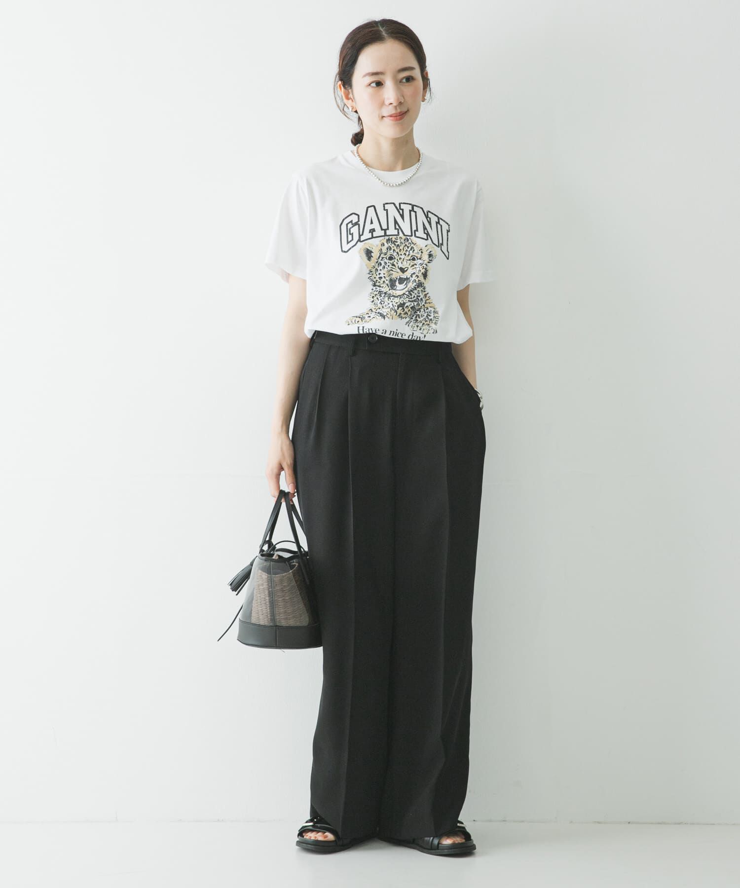 URBAN RESEARCH「GANNI　LEOPARD RELAXED T-SHIRTS」|Tシャツ・カットソー|