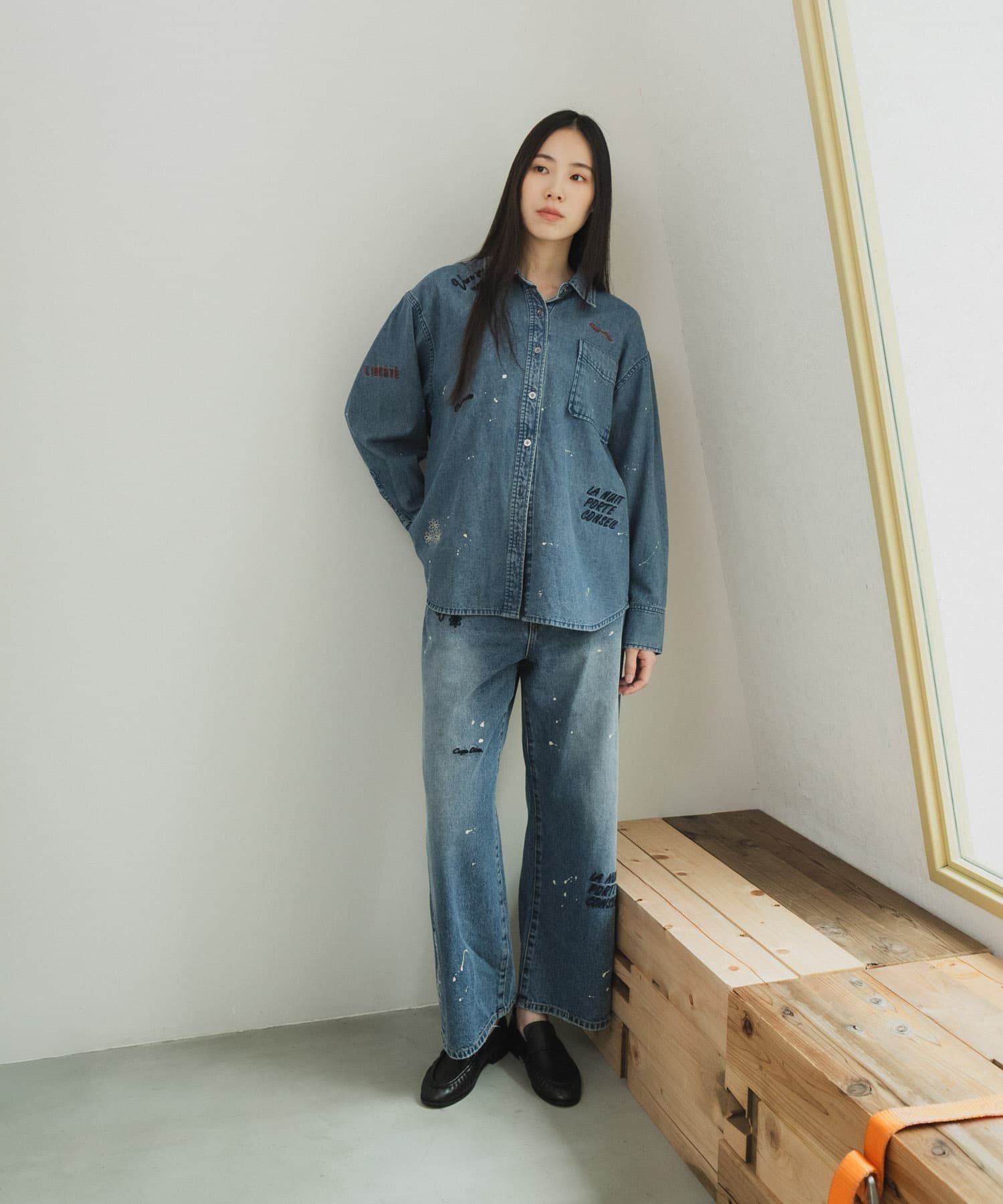 URBAN RESEARCH「『別注』PICCADILLY&times;URBAN RESEARCH　刺繍デニムパンツ」|デニム|