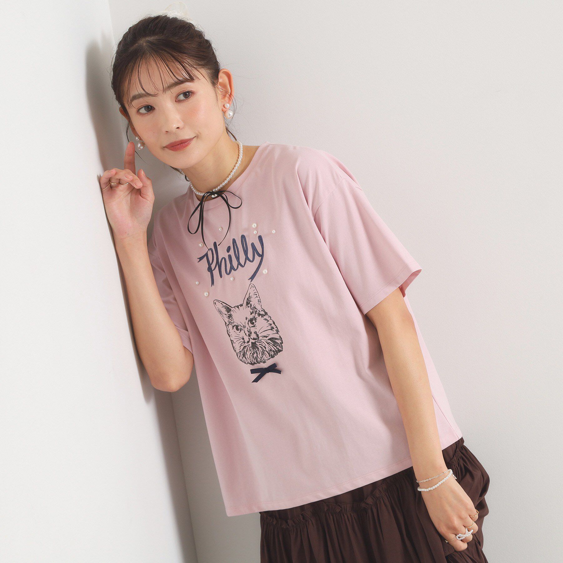 ITS&rsquo;DEMO「<Philly chocolateコラボ>キャットプリントTシャツ」|Tシャツ・カットソー|ピンク(071)