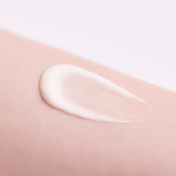  「ちふれ エッセンシャル クリーム 詰替え用 (30g)」|美容液・オイル・クリーム|