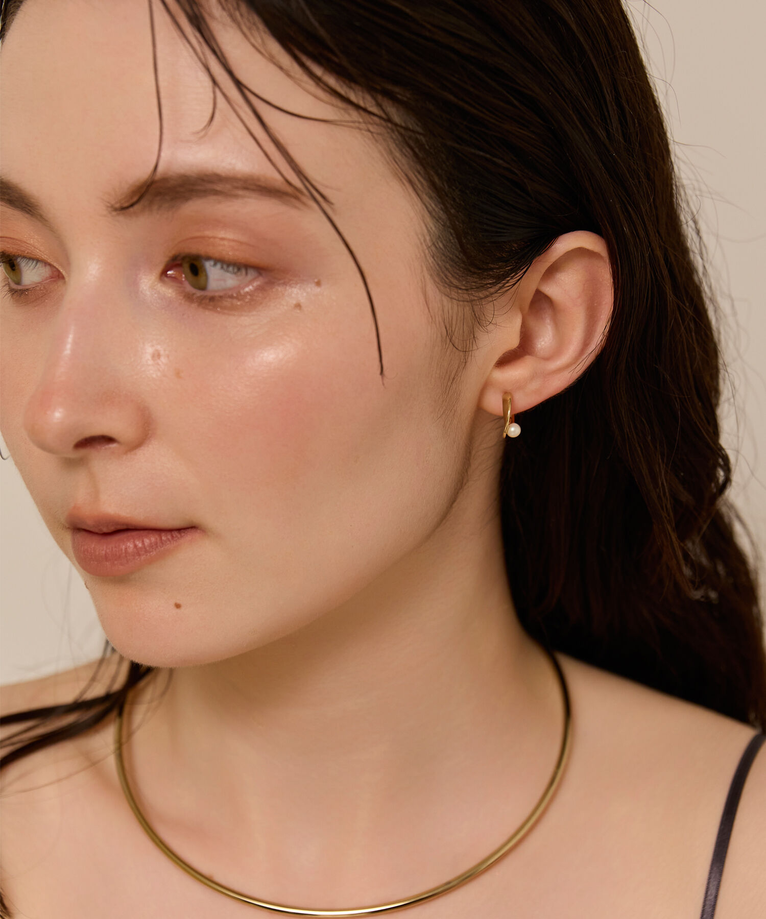 Phoebe「【金属アレルギー対応】ライナーパールフープワンタッチピアス　ゴールド/ニッケルフリー」|ピアス|