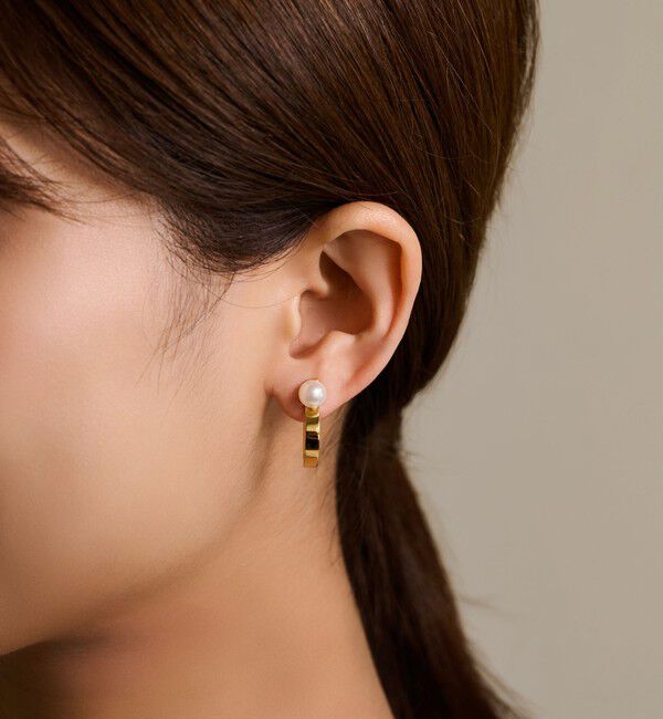 TOMORROWLAND GOODS「【別注】januka Pearl イヤリング」|イヤリング|