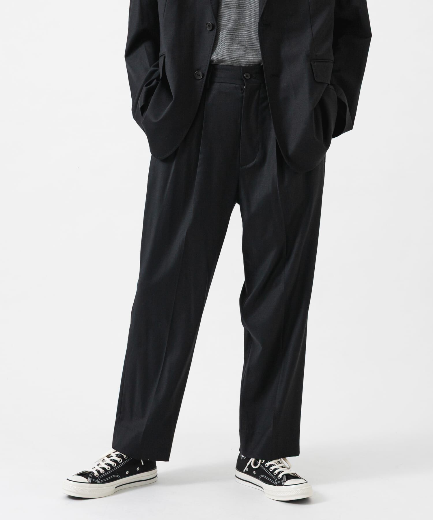 URBAN RESEARCH「new basic　WOOL SILK WIDE SLACKS」|その他|