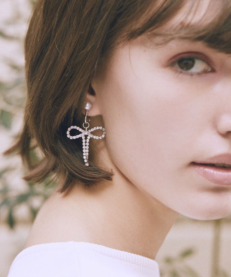 Maison de FLEUR「ダイヤレーンリボンイヤリング」|イヤリング|