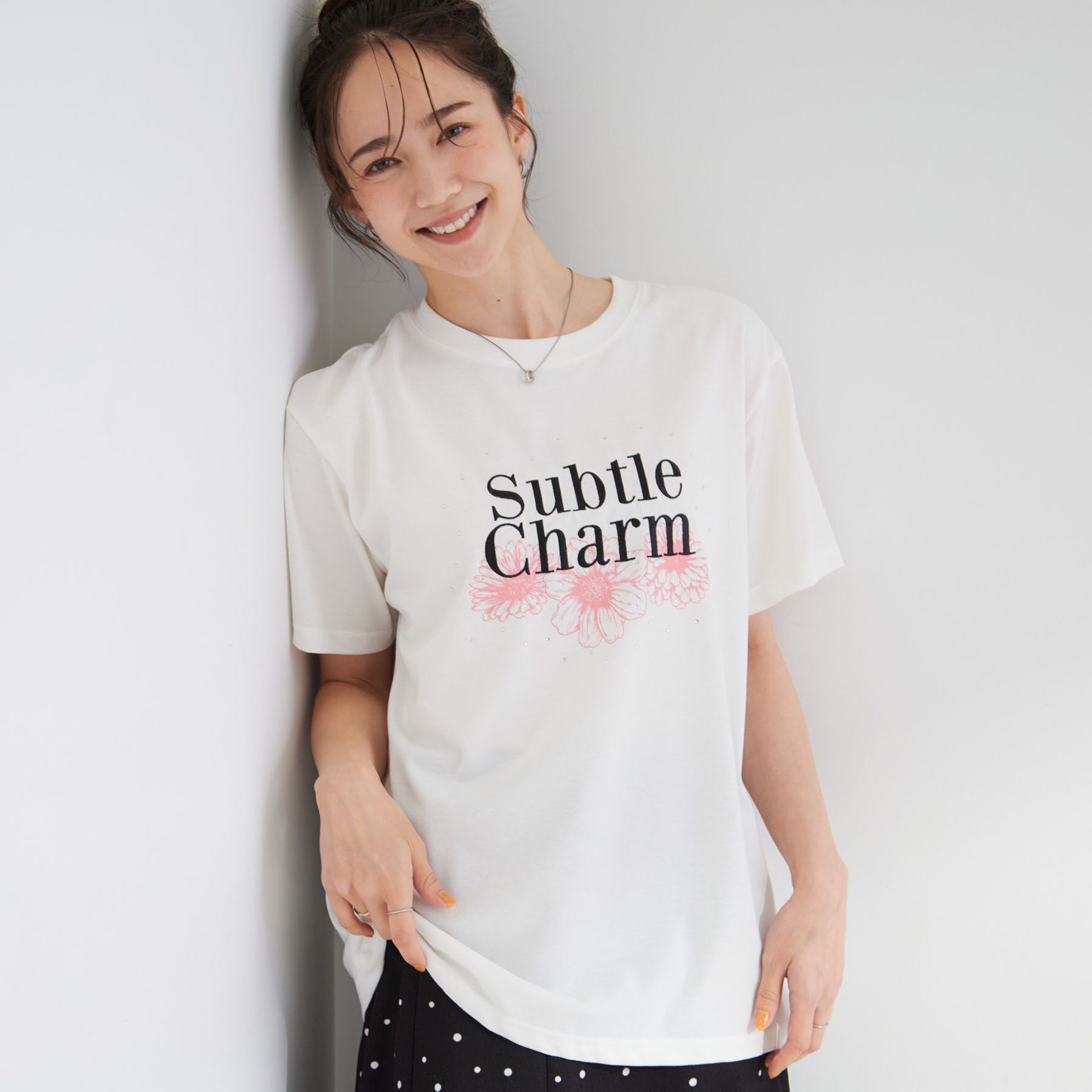 SHOO･LA･RUE「【ひんやり/S-LL】選べる4柄　デイリー使いにぴったりな 大人の頼れるTシャツ」|Tシャツ・カットソー|ホワイト(401)