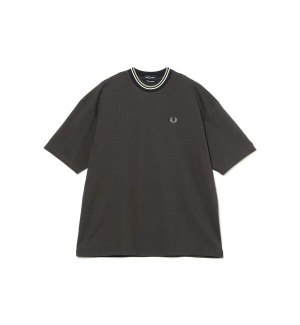BEAMS「BEAMS｜【別注】FRED PERRY / Oversized Tipped Pique T-shirt｜Tシャツ｜半袖 鹿の子素材」|Tシャツ・カットソー|