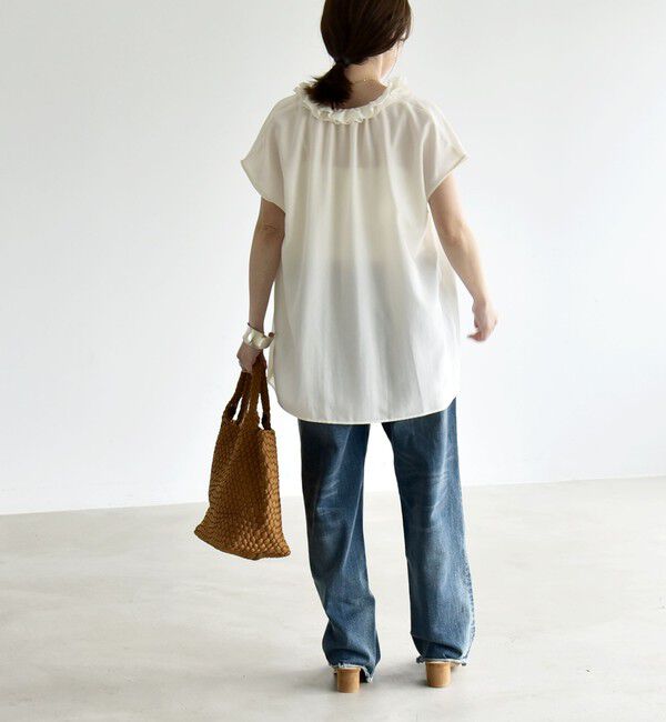 quaranciel「quaranciel:〈洗濯機可能〉フリルカラー リボン フレンチスリーブ ブラウス」|シャツ・ブラウス|