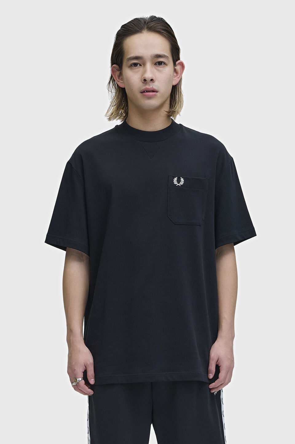 FRED PERRY 「FRED PERRY／Pocket Detail T-Shirt／ポケットディテールTシャツ」|Tシャツ・カットソー|