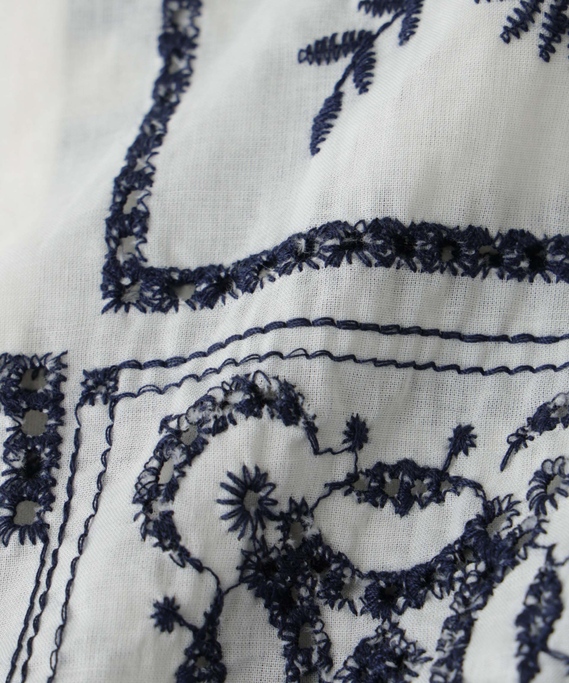 NANO universe「｢OtoNANO｣&times;masoret アイレット刺繍シャツ」|シャツ・ブラウス|