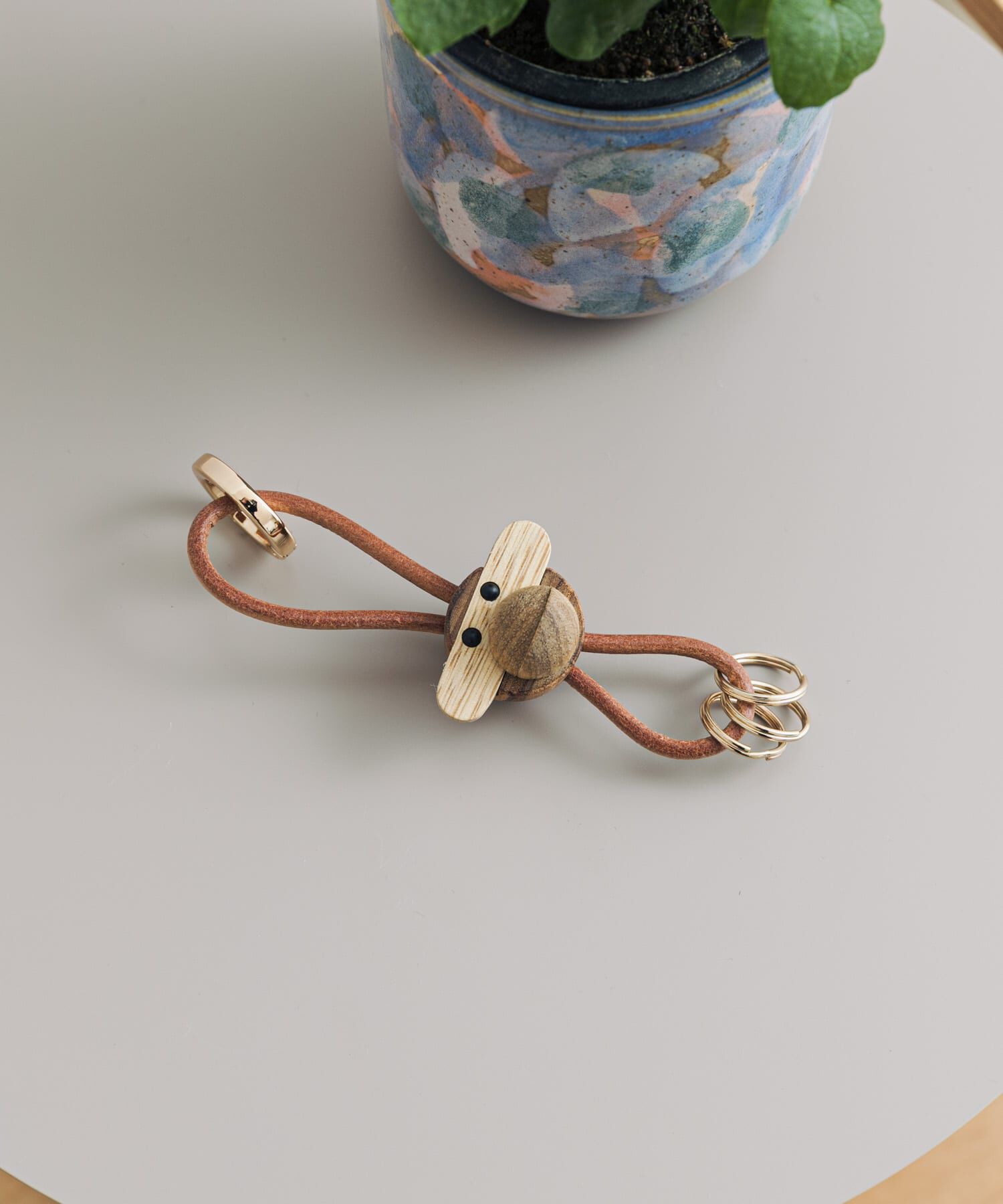 URBAN RESEARCH DOORS「KAY BOJESEN DENMARK　キーチェーン Monkey gold」|チャーム・キーホルダー|