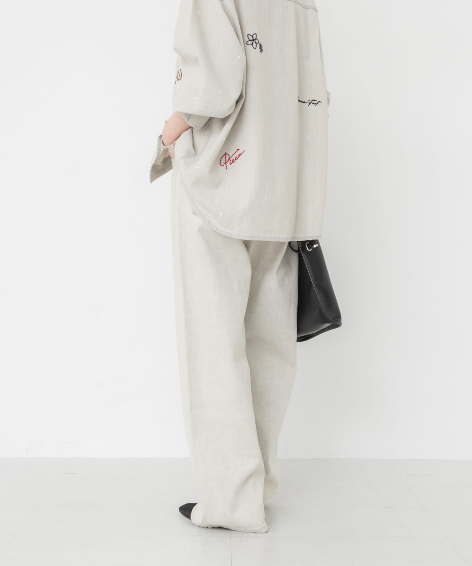 URBAN RESEARCH「『別注』PICCADILLY&times;URBAN RESEARCH　デニムストレートパンツ」|デニム|