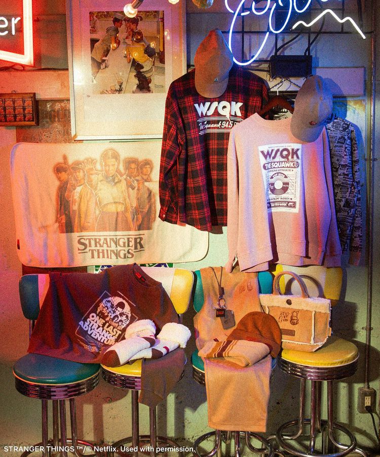 Green Parks「■STRANGER THINGS&times;MINNETONKA レッグウォーマー」|その他|