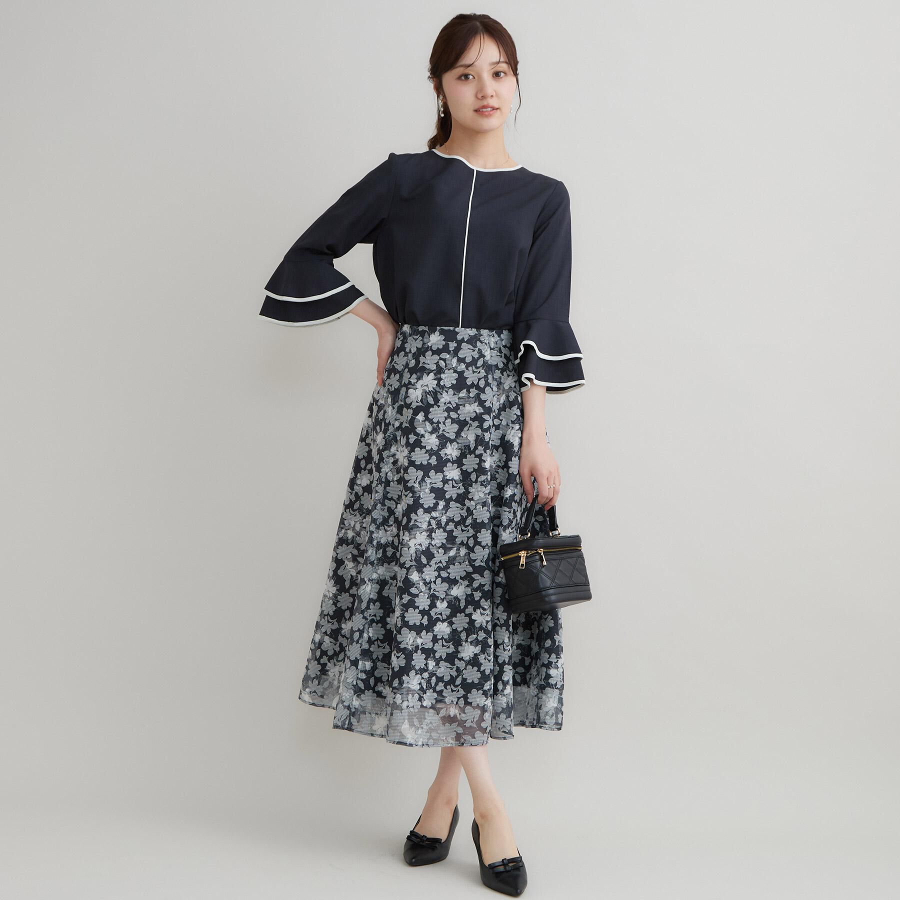 Couture broach「【イージーケア・接触冷感・吸水速乾】配色ラッフルブラウス」|シャツ・ブラウス|