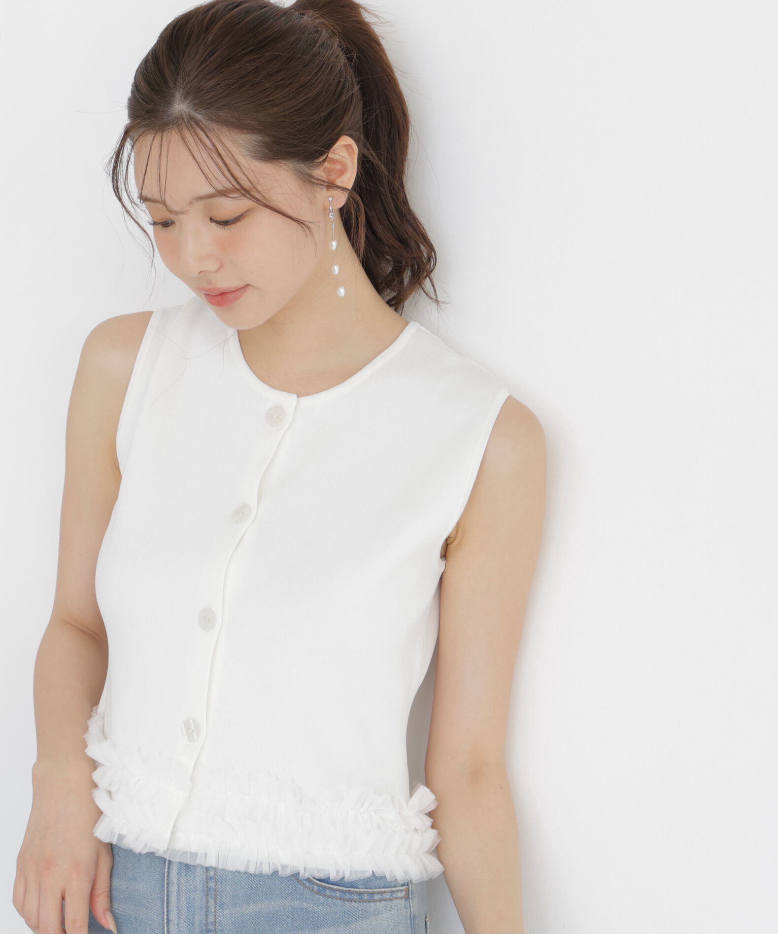 PROPORTION BODY DRESSING「＜a/mie＞ノースリーブフリルヘムニット」|カーディガン|