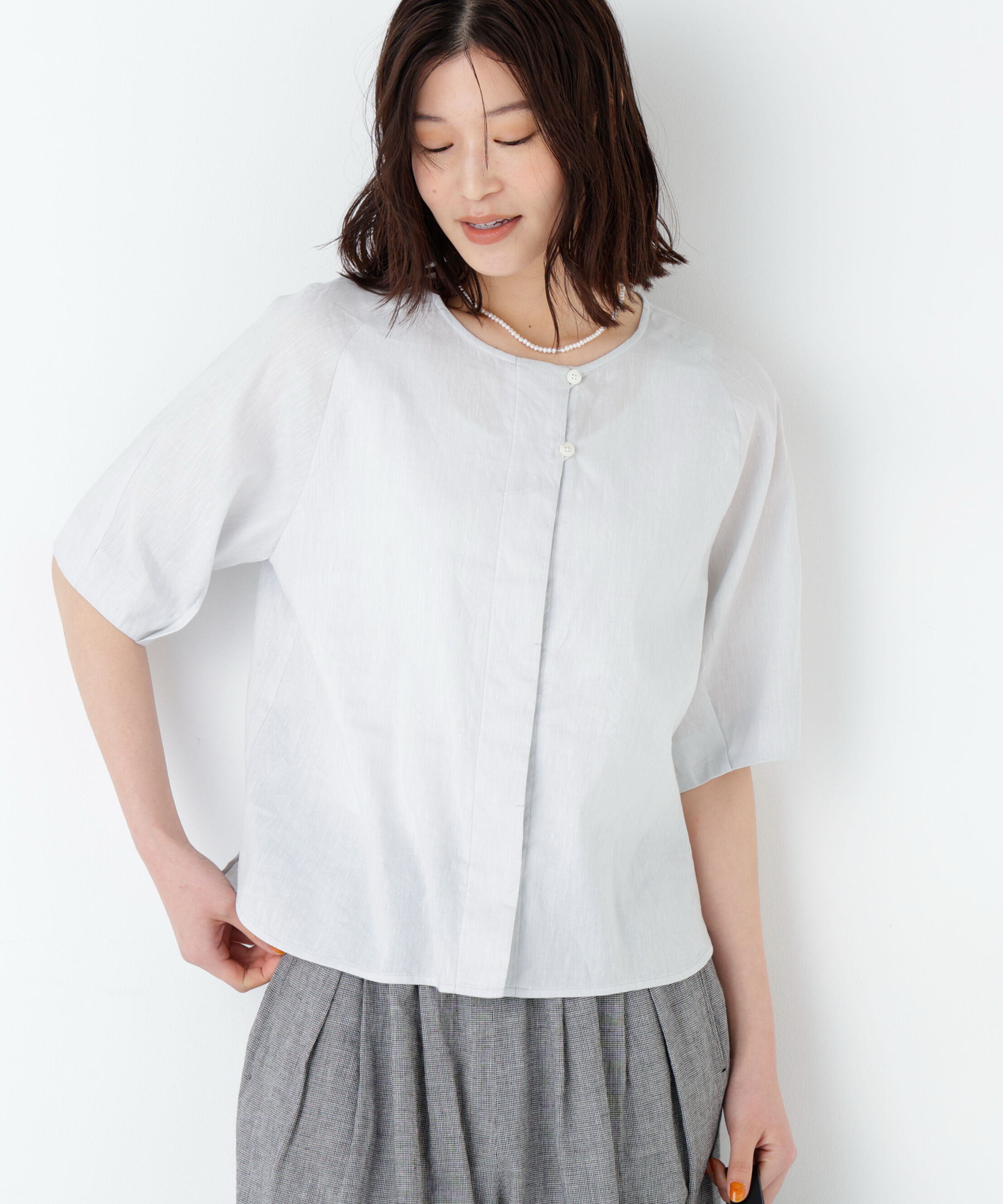  「《洗える》リネンコットンシャンブレー タックスリーブブラウス」|シャツ・ブラウス|