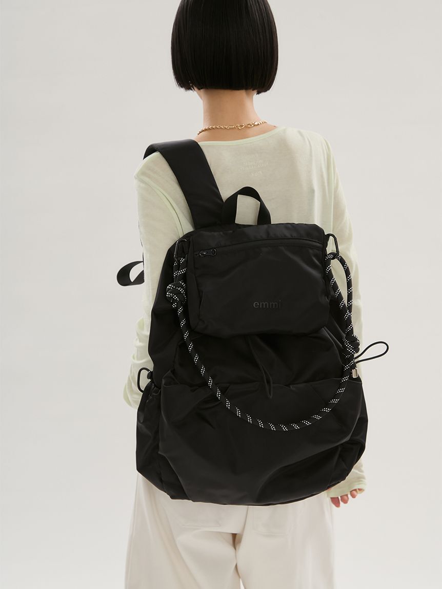 emmi atelier「【ONLINE限定カラーあり】マルチユースバックパック」|リュック|