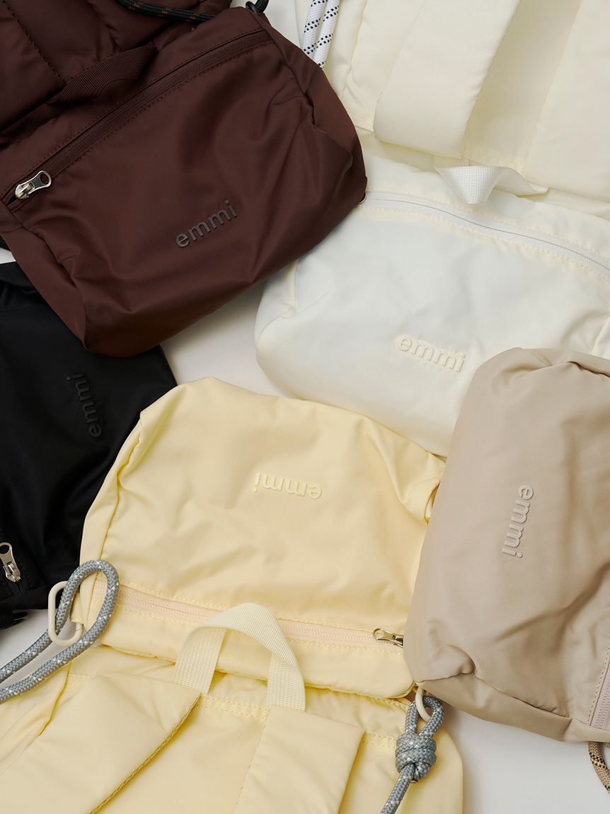 emmi atelier「【ONLINE限定カラーあり】マルチユースバックパック」|リュック|