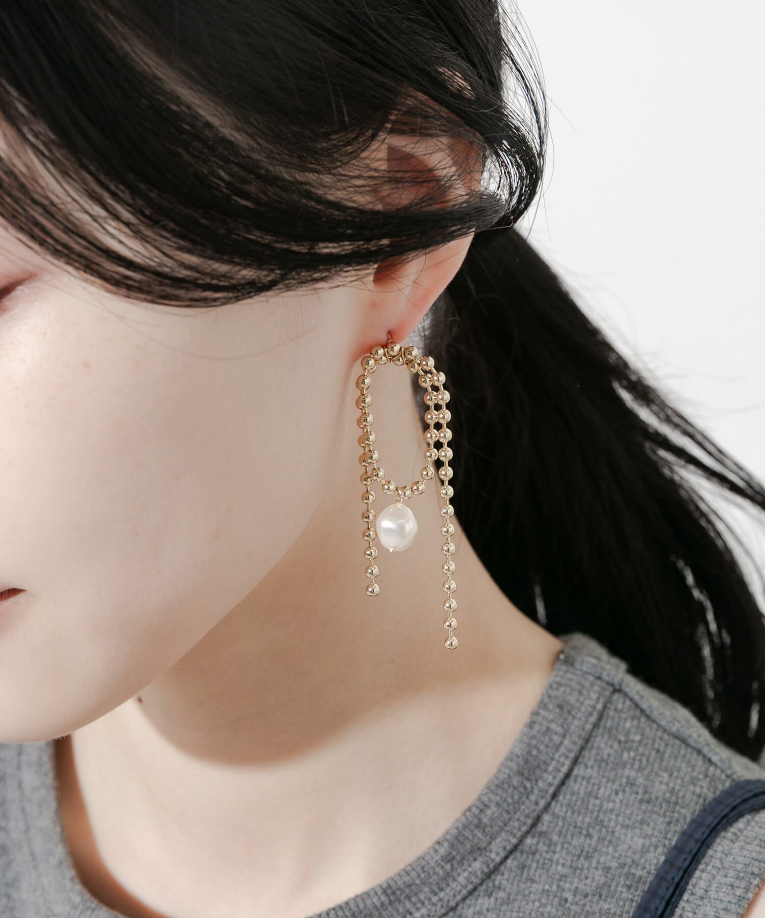 SMELLY「ボールチェーンパールポイントピアス」|ピアス|