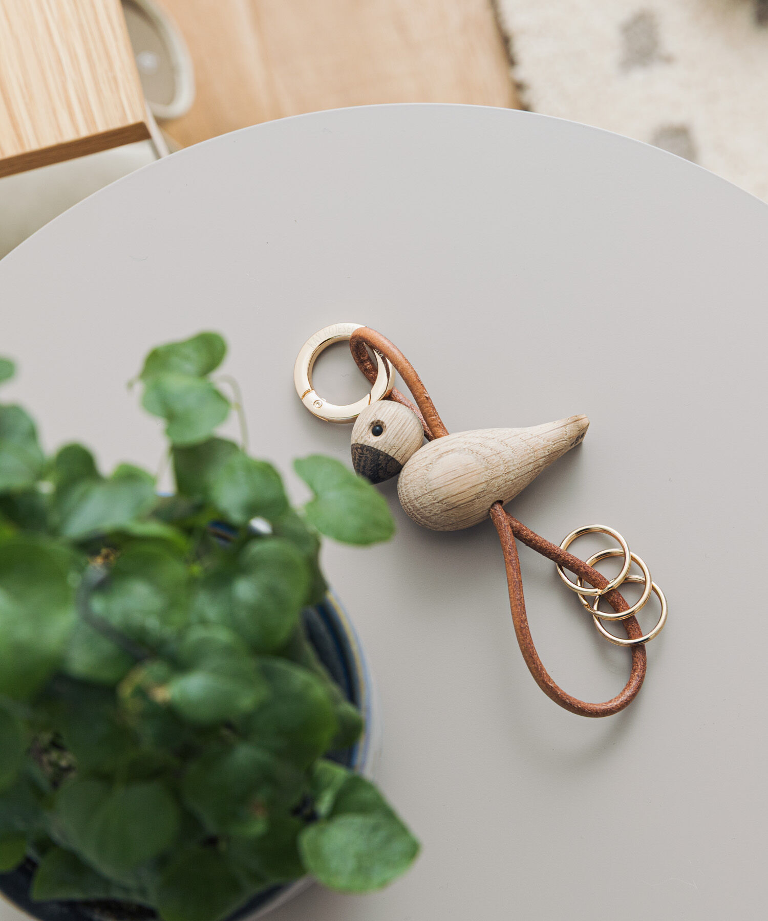 URBAN RESEARCH DOORS「KAY BOJESEN DENMARK　キーチェーン Bird gold」|チャーム・キーホルダー|ゴールド
