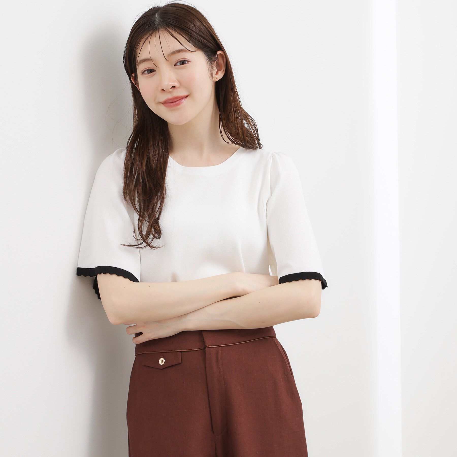 grove「高評価！【シリーズ累計36万枚！名品ニット】やわらかドライタッチ スカラップスリーブニット」|ニット・セーター|